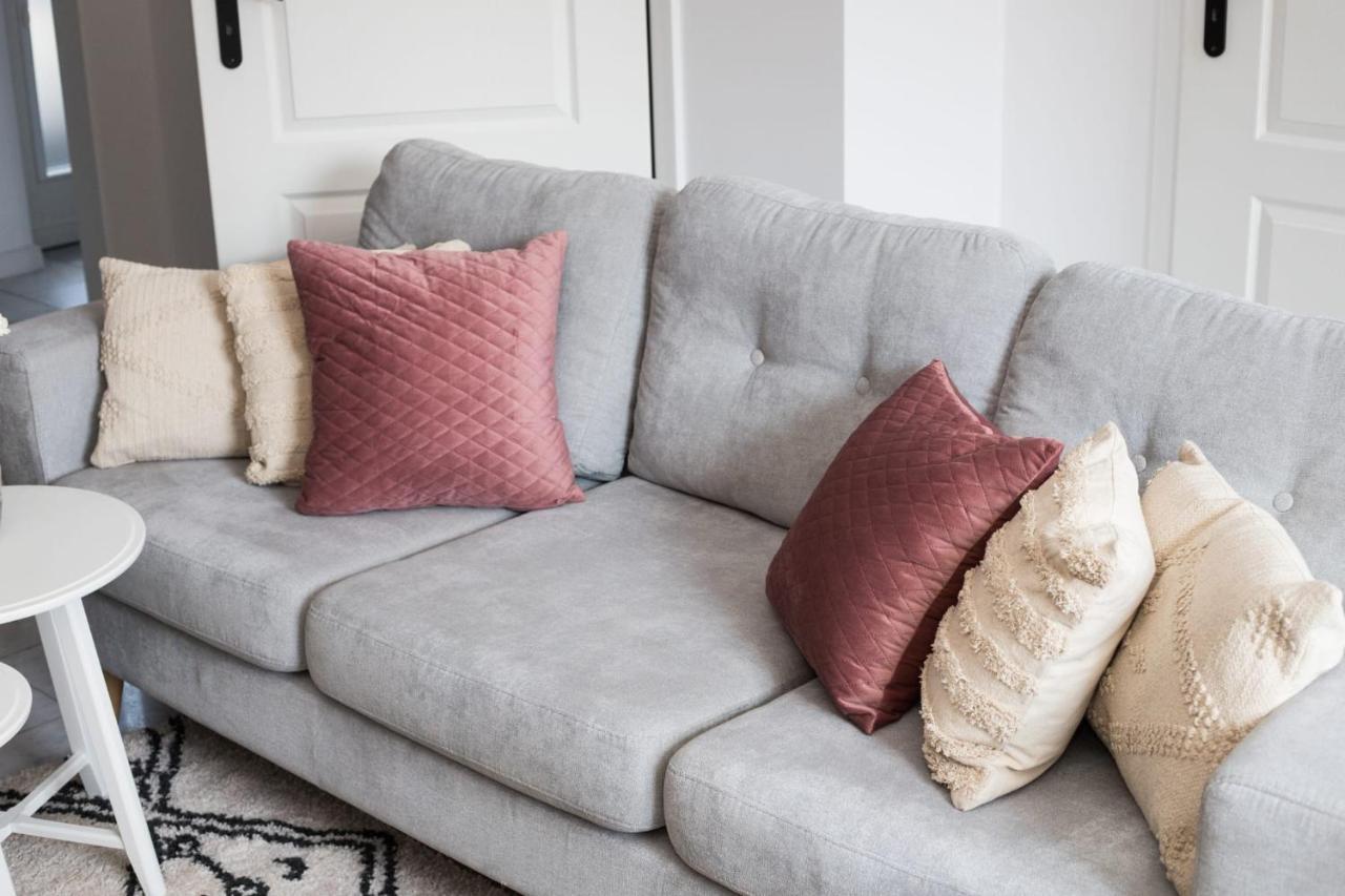 Apartament Mietowy Rumianek Lwowek Exteriör bild